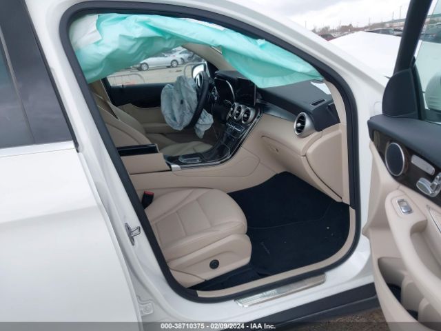 W1N0G8DB6NV363458 Mercedes-Benz Glc 300 Suv