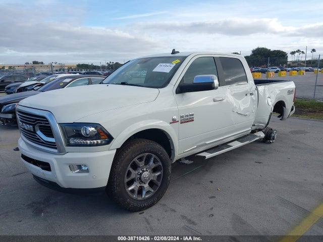 RAM 2500 Limited  4x4 6'4 Box 2018 3C6UR5GL3JG290050 Image 2