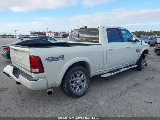 2018 RAM 2500 LIMITED 4X4 6'4 BOX VIN: 3C6UR5GL3JG290050