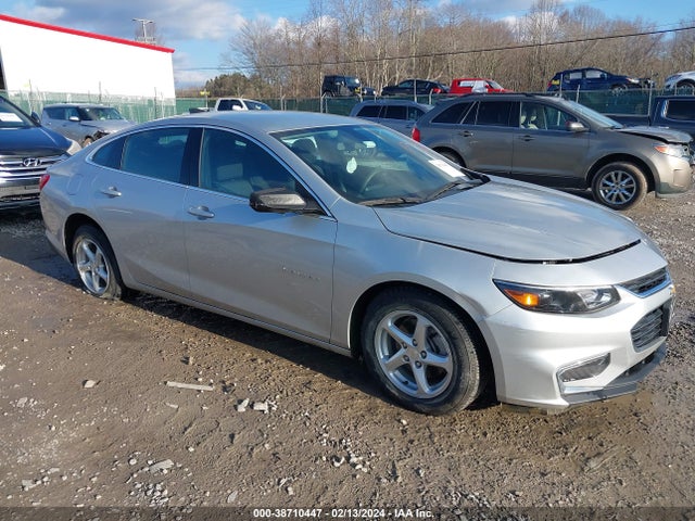2018 1G1ZB5ST5JF166592 main image