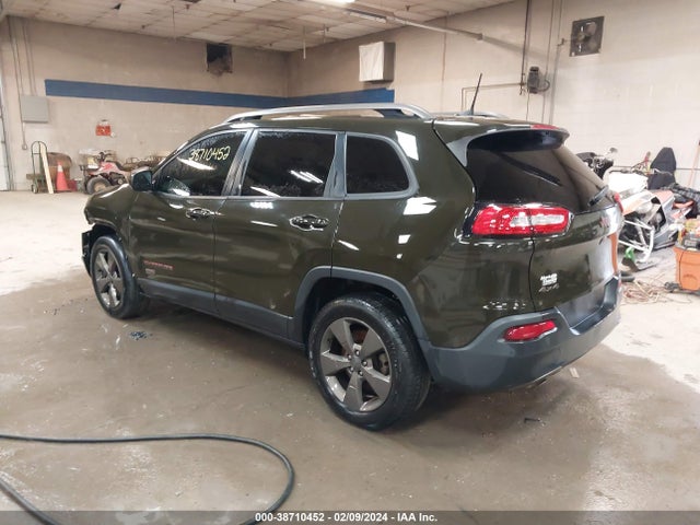 1C4PJMCB5HW543417 Jeep Cherokee 75th Anniversary Edition 4x4
