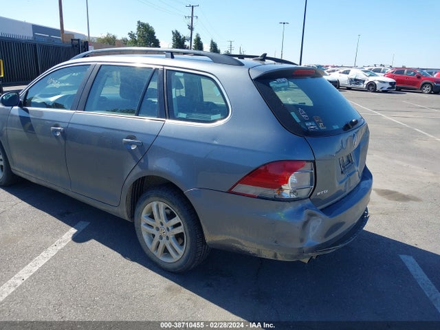 3VWPL7AJXEM626629 Volkswagen Jetta Sportwagen 2.0l Tdi