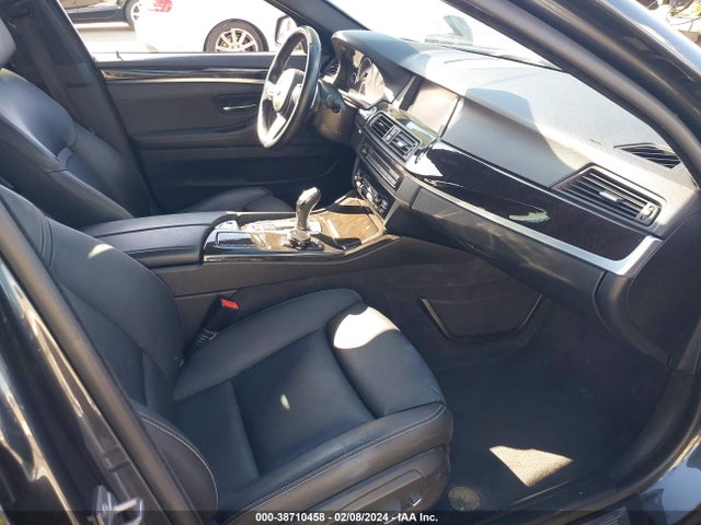 WBAKP9C5XED693317 BMW 550i Xdrive