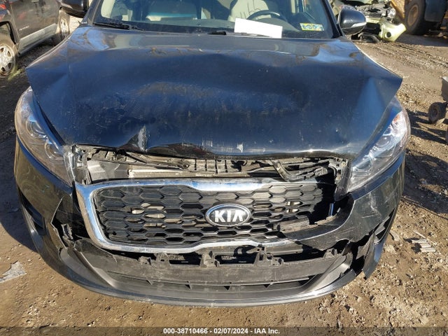2019 KIA SORENTO 2.4L LX VIN: 5XYPGDA33KG523987