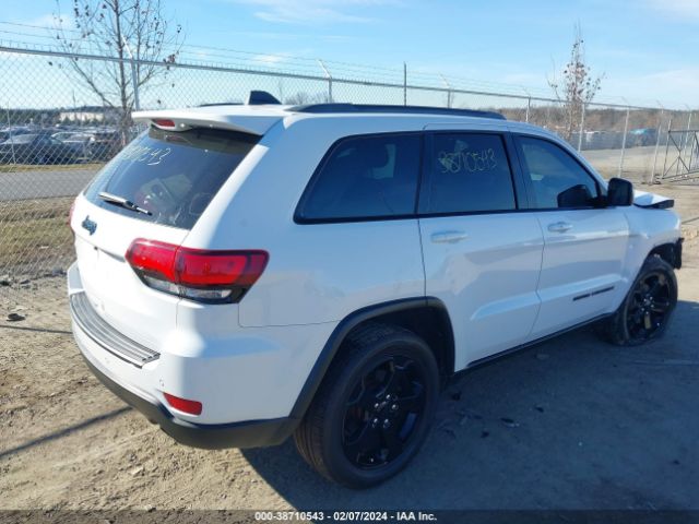 1C4RJFAG2JC502057 Jeep Grand Cherokee Upland 4x4