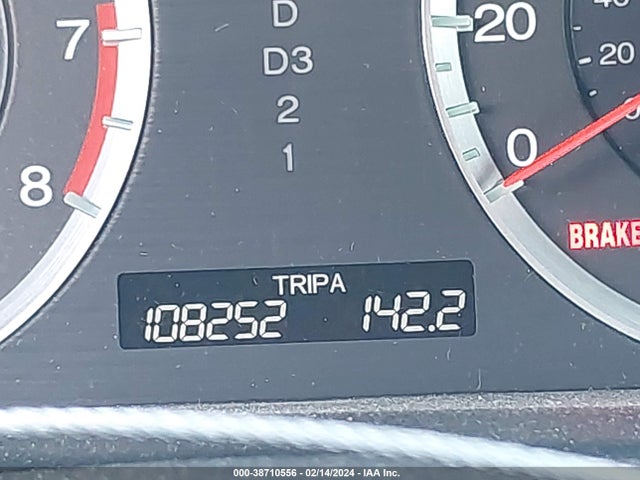 2009 HONDA ACCORD 2.4 LX VIN: 1HGCP26349A042637