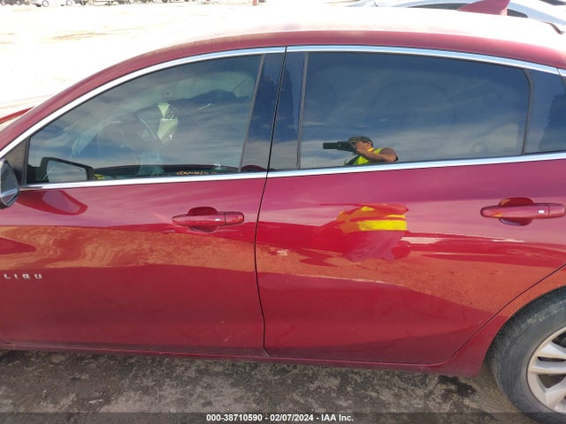 Chevrolet MALIBU LT 2018 1G1ZD5ST8JF259696 Image 14