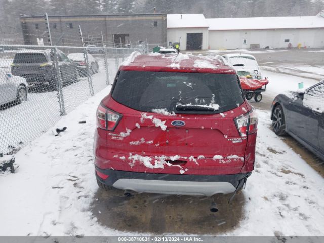 1FMCU9J97HUA30986 Ford Escape Titanium
