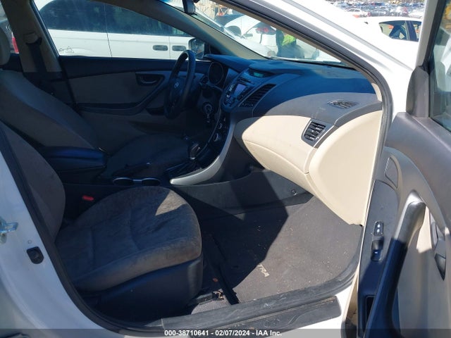 Hyundai ELANTRA SE 2015 5NPDH4AEXFH583488 Image 5