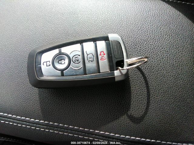 1FMCU9CZ4MUA90537 Ford Escape Sel Hybrid