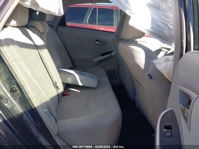 Toyota Prius Two 2014 JTDKN3DU1E1803619 Image 8