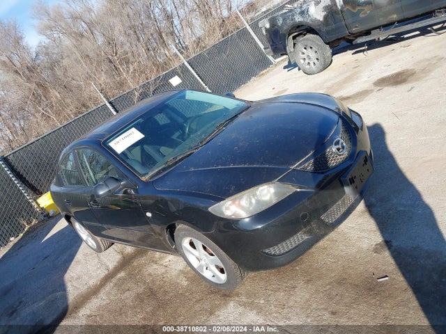 2005 Mazda Mazda3 I მანქანა იყიდება აუქციონზე, vin: JM1BK12FX51292669, აუქციონის ნომერი: 38710802