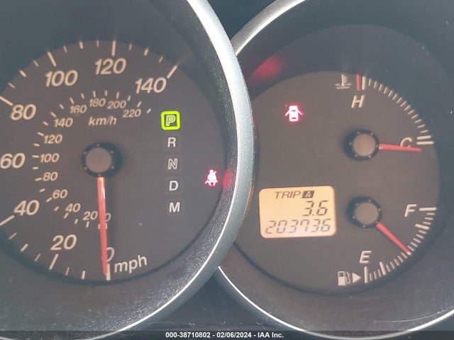 2005 MAZDA MAZDA3 I VIN: JM1BK12FX51292669