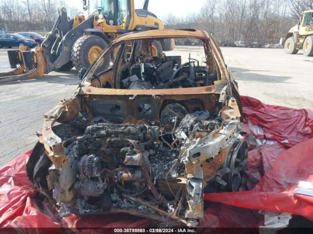 2020 VOLVO XC60 YV4102RK1L1498404 Photo 5
