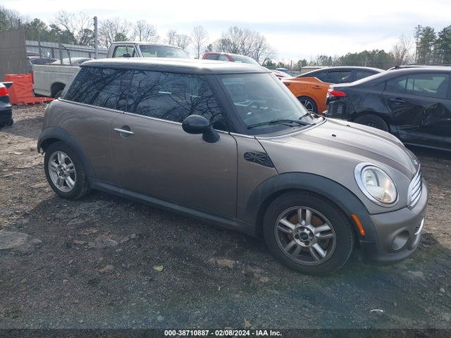 2013 MINI HARDTOP WMWSU3C57DT682205 Photo 0