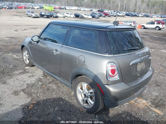 2013 MINI HARDTOP WMWSU3C57DT682205 Photo 2