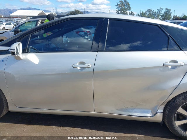 Toyota Mirai 2017 JTDBVRBD7HA001229 Image 14