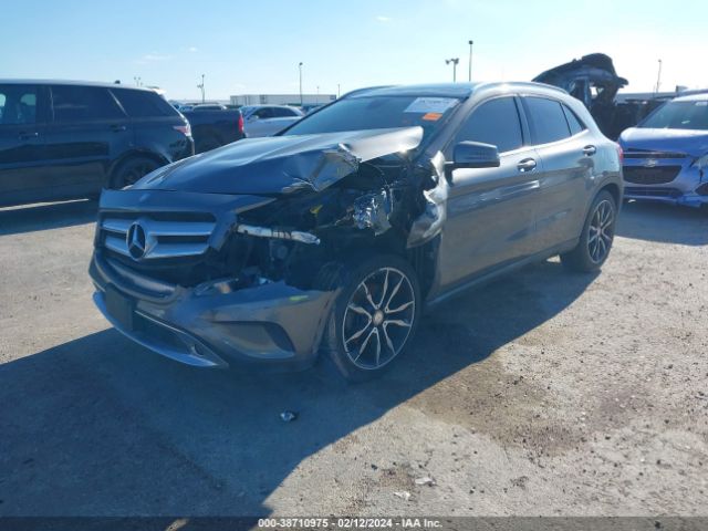 WDCTG4EB1FJ108036 Mercedes-Benz GLA 250