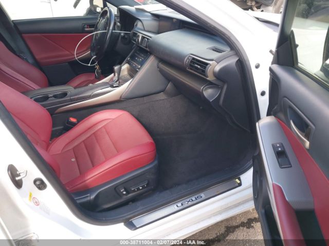 JTHBA1D20J5082497 Lexus IS 300