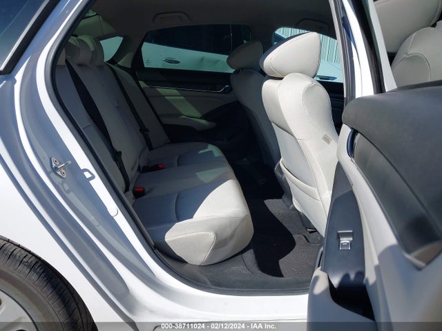 Honda ACCORD LX 2019 1HGCV1F11KA038162 Image 8