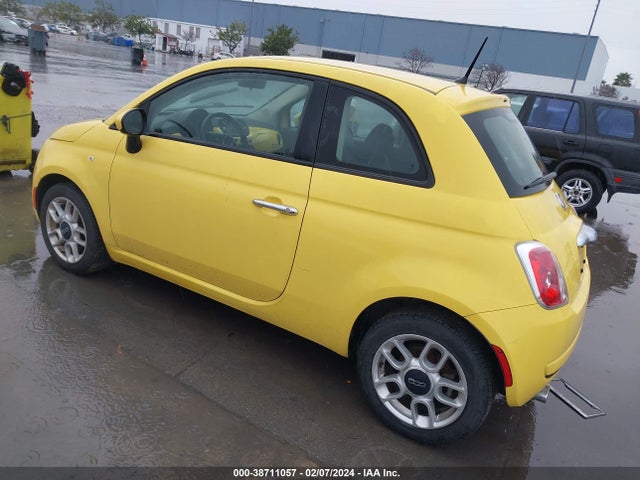 2012 FIAT 500 3C3CFFAR1CT288764 Photo 2