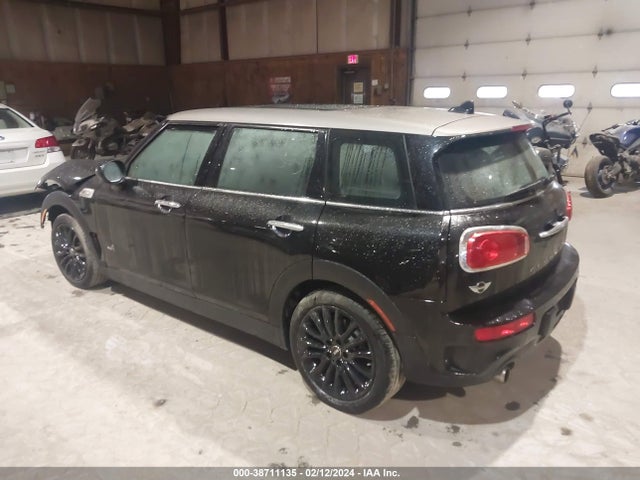 2017 MINI CLUBMAN WMWLU5C35H2E84011 Photo 2