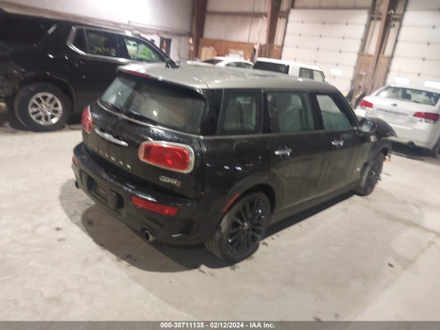 2017 MINI CLUBMAN WMWLU5C35H2E84011 Photo 3