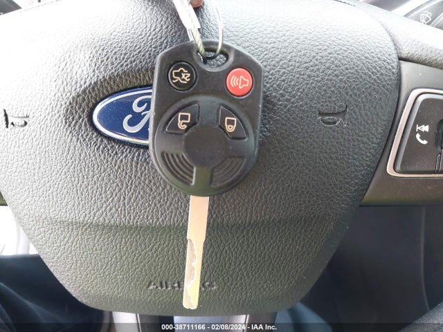 2016 FORD FOCUS S VIN: 1FADP3E24GL404720