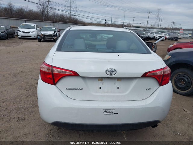 Toyota COROLLA LE 2019 5YFBURHE8KP934840 Image 16