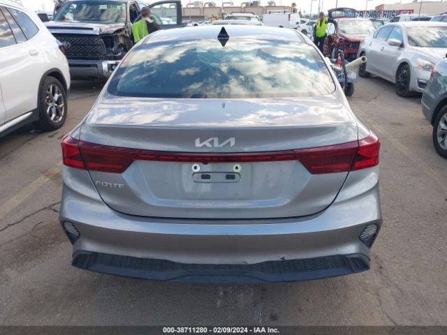 3KPF24AD6PE519939 KIA Forte Lxs