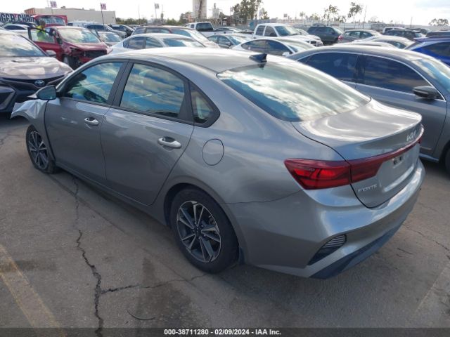3KPF24AD6PE519939 KIA Forte Lxs