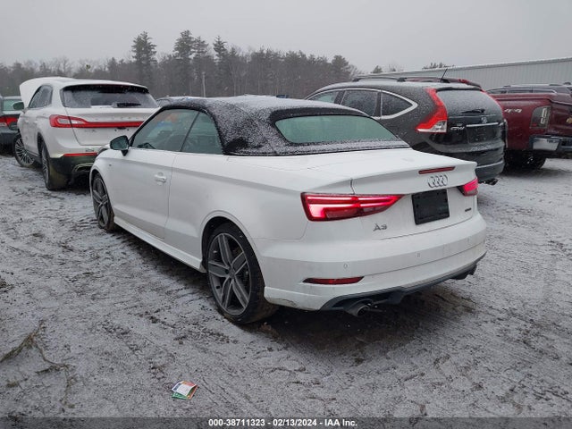 Audi A3 45 Premium 2019 WAUYELFFXK1032224 Image 3