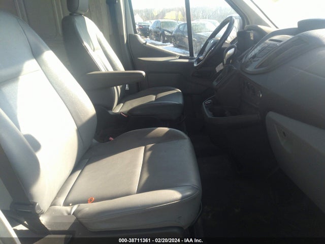 Ford Transit-250 2019 1FTYR3XM1KKB10775 Image 5