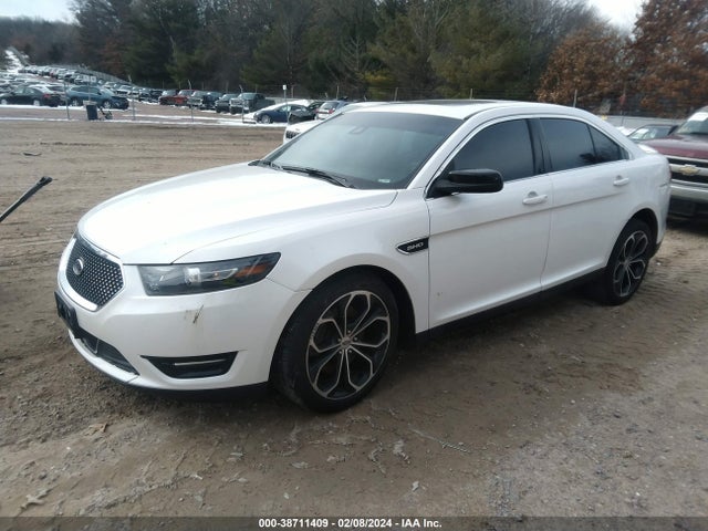 Ford TAURUS SHO 2015 1FAHP2KT3FG167346 Image 2