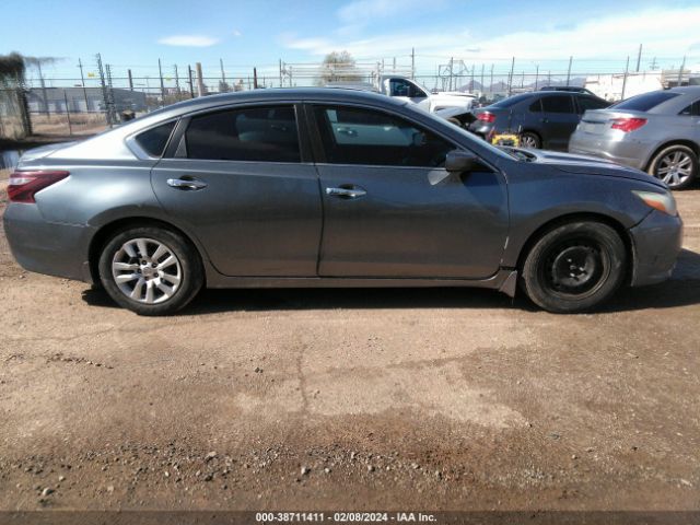 1N4AL3AP1JC137771 Nissan Altima 2.5 S