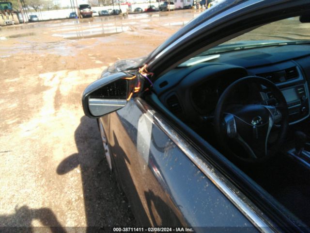 1N4AL3AP1JC137771 Nissan Altima 2.5 S