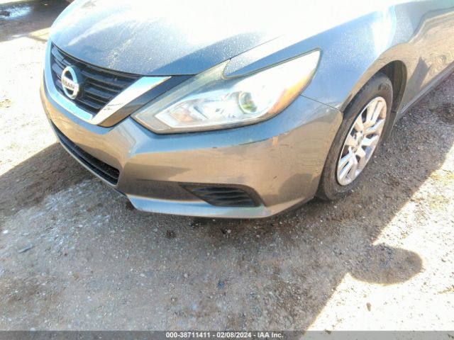 1N4AL3AP1JC137771 Nissan Altima 2.5 S