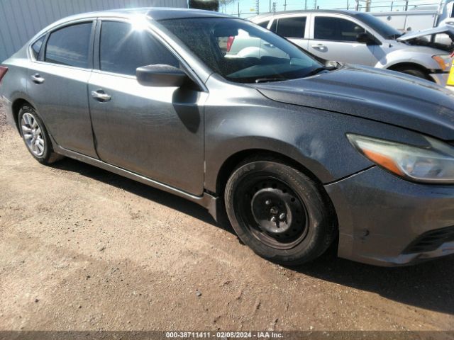 1N4AL3AP1JC137771 Nissan Altima 2.5 S
