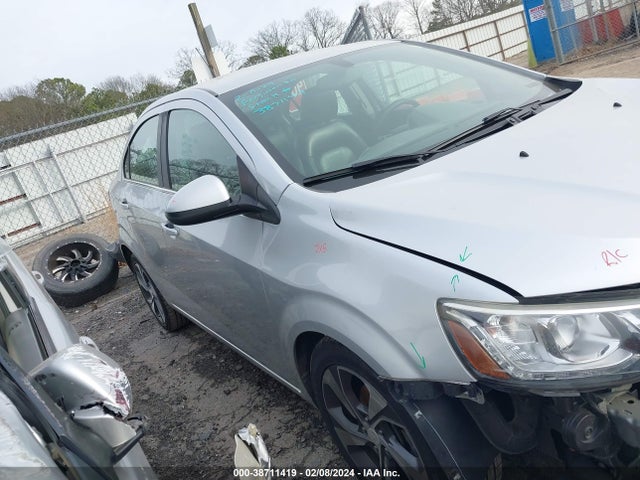 Chevrolet Sonic Premier Auto 2018 1G1JF5SB3J4107917 Image 13