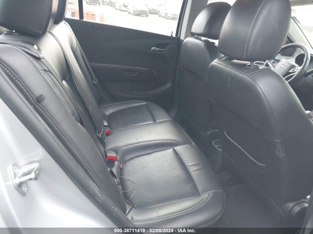 Chevrolet Sonic Premier Auto 2018 1G1JF5SB3J4107917 Image 8