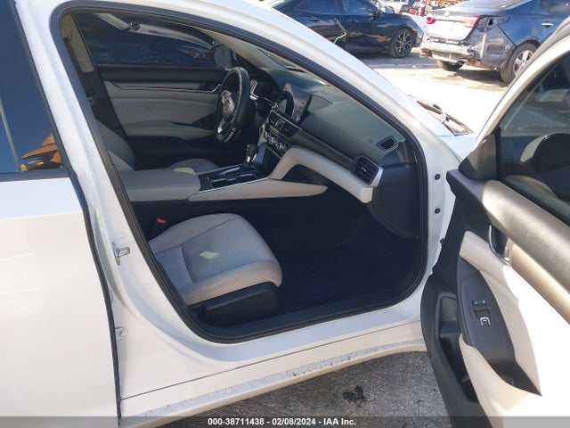 Honda ACCORD LX 2019 1HGCV1F14KA108530 Image 5