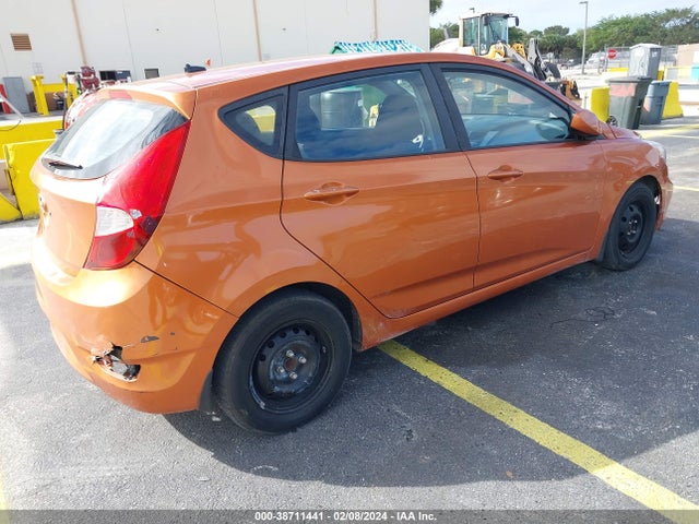 2017 HYUNDAI ACCENT SE VIN: KMHCT5AE2HU322411