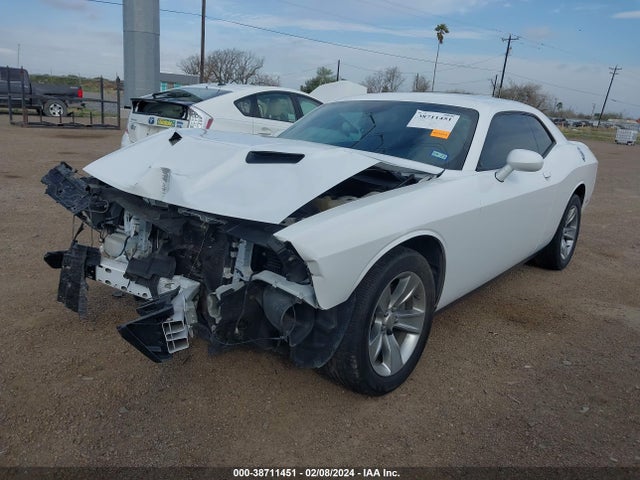 Dodge Challenger Sxt 2019 2C3CDZAG4KH733897 Image 2
