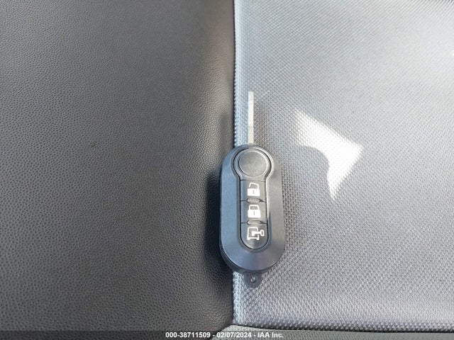 3C6TRVAG0LE127359 RAM Promaster 1500 Low Roof 136 Wb