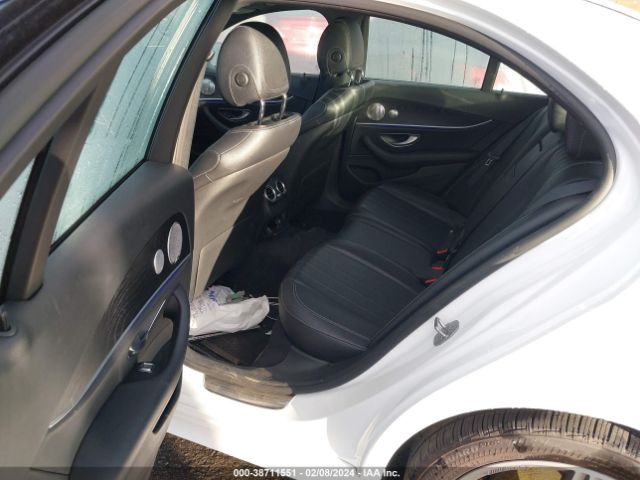 WDDZF4JB1HA092065 Mercedes-Benz E 300