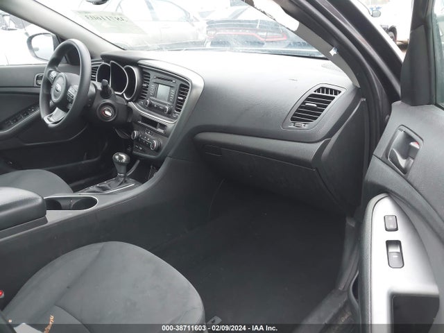 KIA Optima Lx 2015 KNAGM4A74F5637763 Image 5