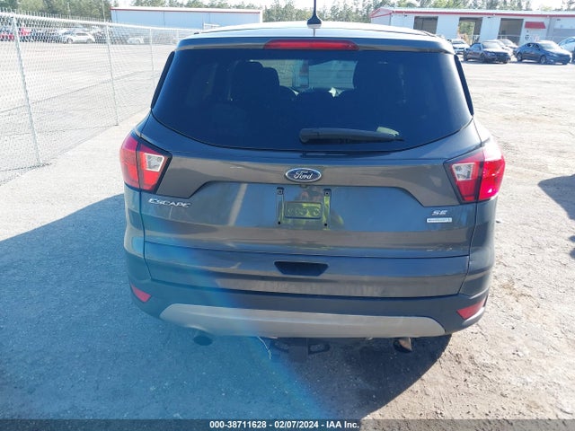 2019 FORD ESCAPE SE VIN: 1FMCU0GD4KUB84540