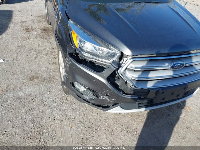 2019 FORD ESCAPE SE VIN: 1FMCU0GD4KUB84540