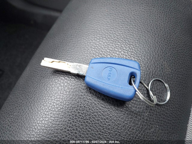 2012 FIAT 500 3C3CFFBR5CT126070 Photo 10