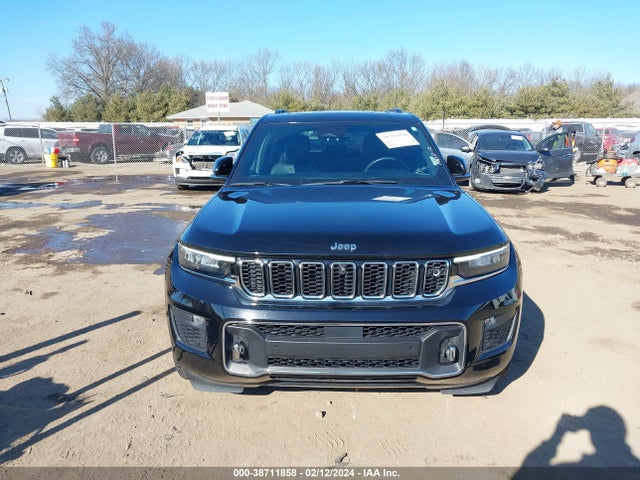 1C4RJHDGXN8565410 Jeep Grand Cherokee Overland 4x4